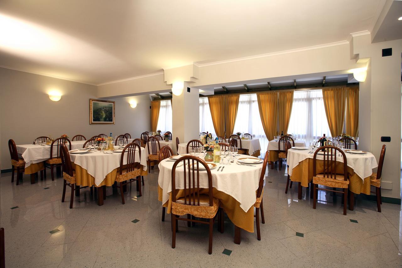 Albergo Terme Santamaria Castelforte Kültér fotó