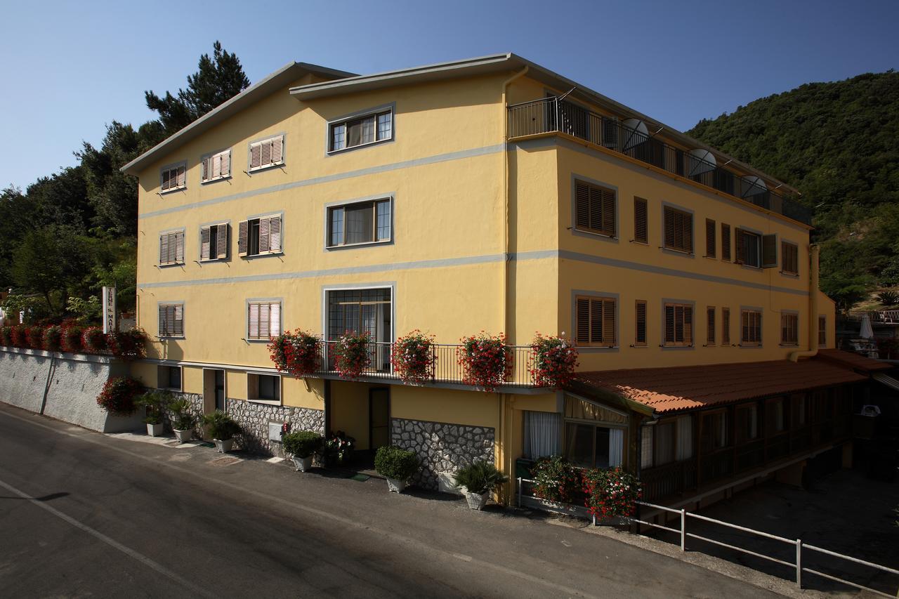 Albergo Terme Santamaria Castelforte Kültér fotó